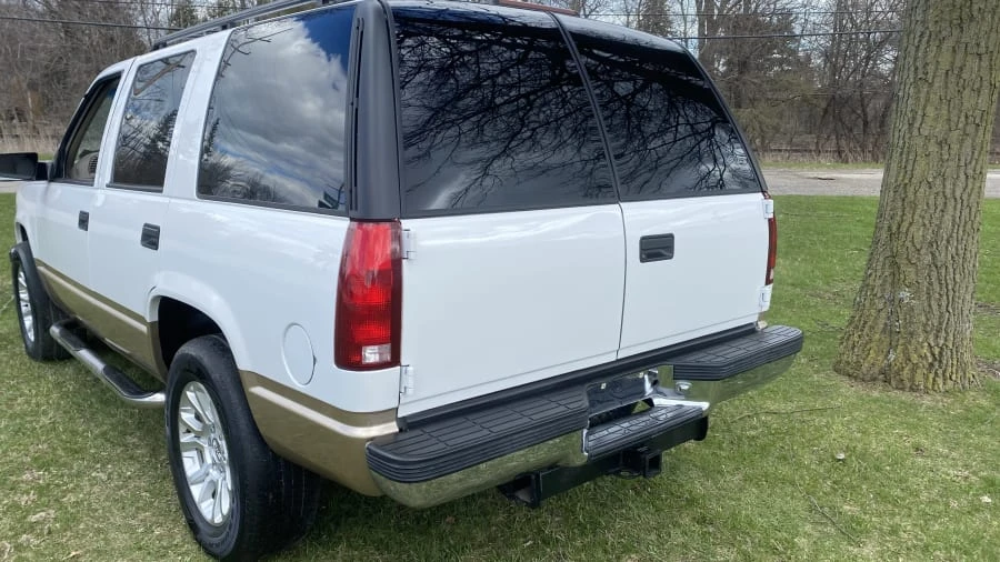 1999 GMC Yukon 1st Gen - Image 2 of 10