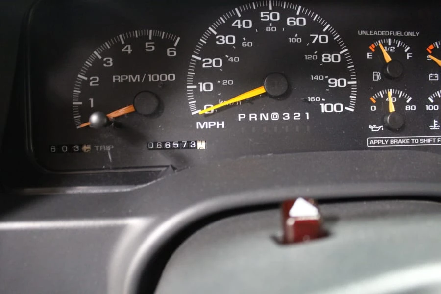 1999 GMC Yukon 1st Gen - Image 21 of 31