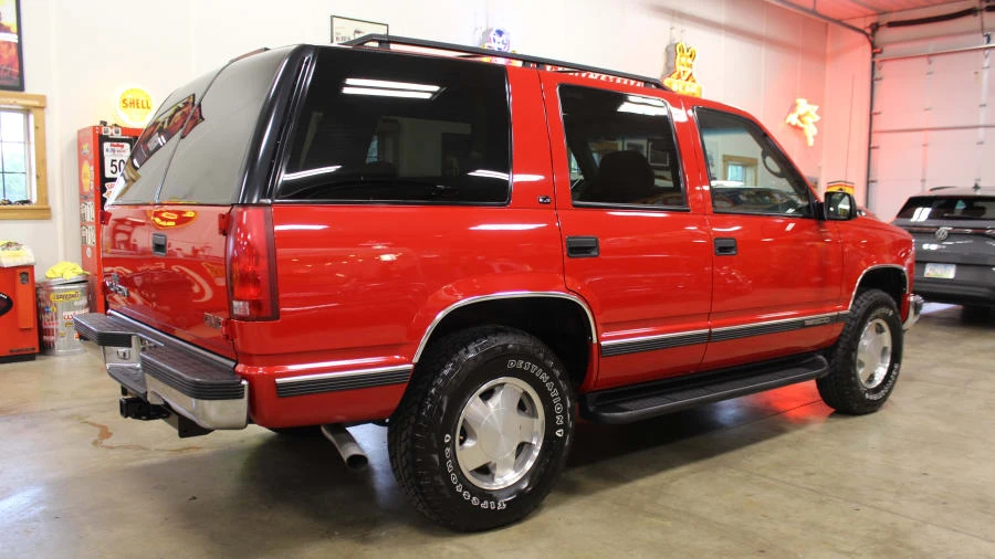 1999 GMC Yukon 1st Gen - Image 3 of 31