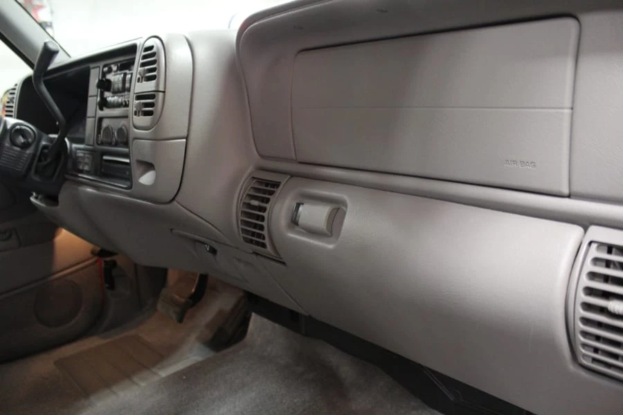 1999 GMC Yukon 1st Gen - Image 23 of 31
