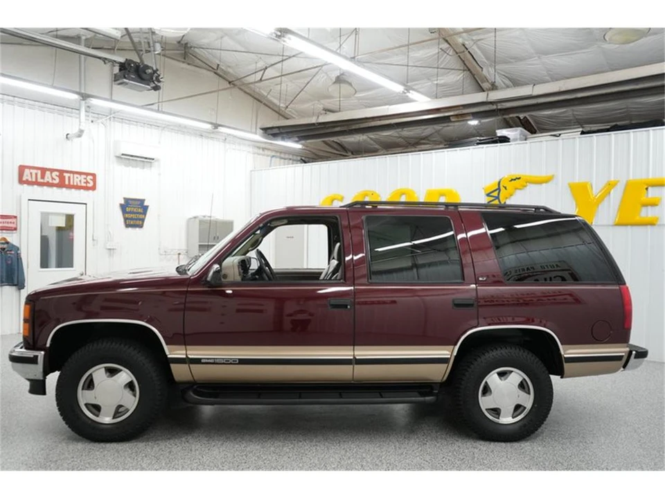 1999 GMC Yukon 1st Gen - Image 5 of 31