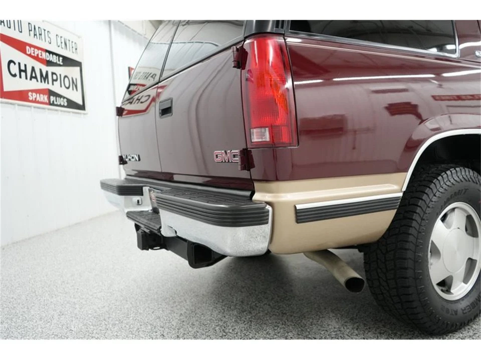 1999 GMC Yukon 1st Gen - Image 13 of 31
