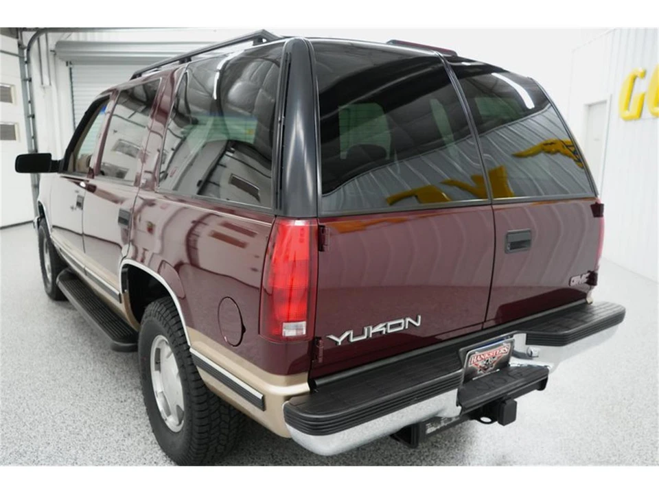 1999 GMC Yukon 1st Gen - Image 7 of 31
