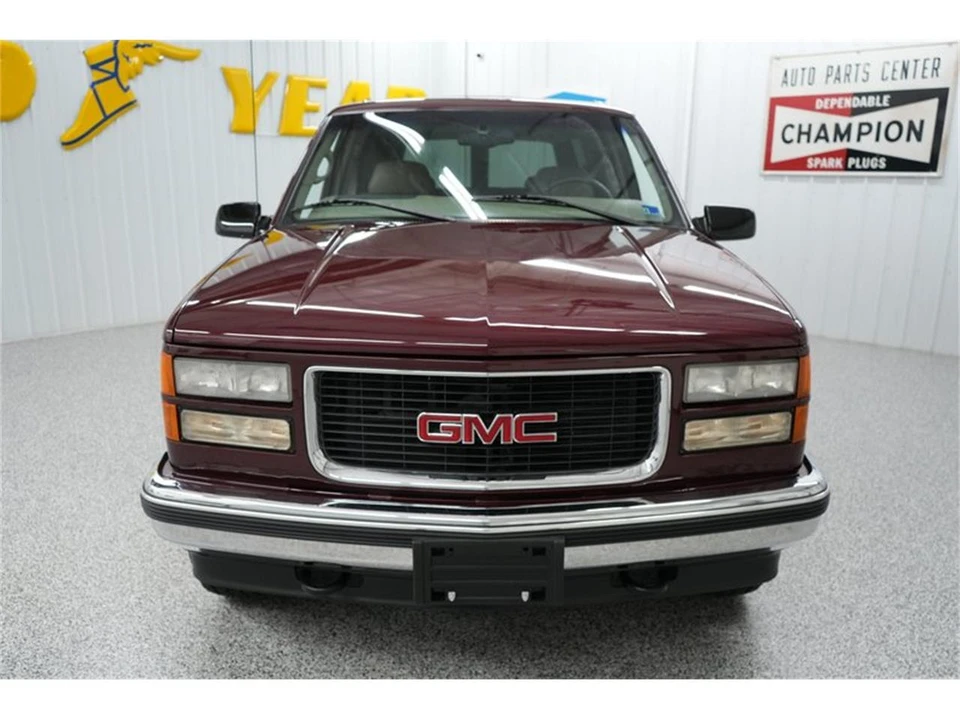 1999 GMC Yukon 1st Gen - Image 27 of 31