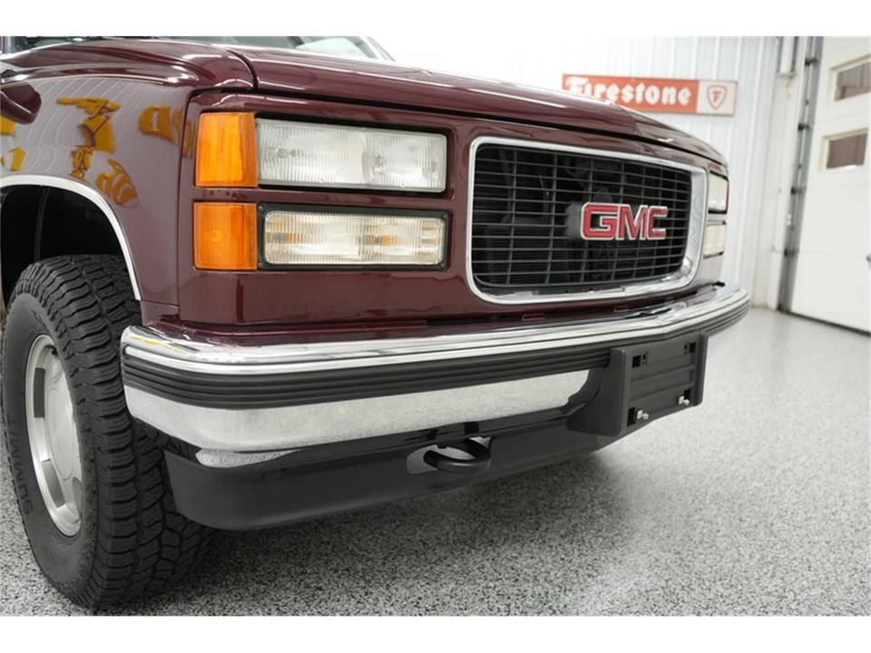 1999 GMC Yukon 1st Gen - Image 23 of 31