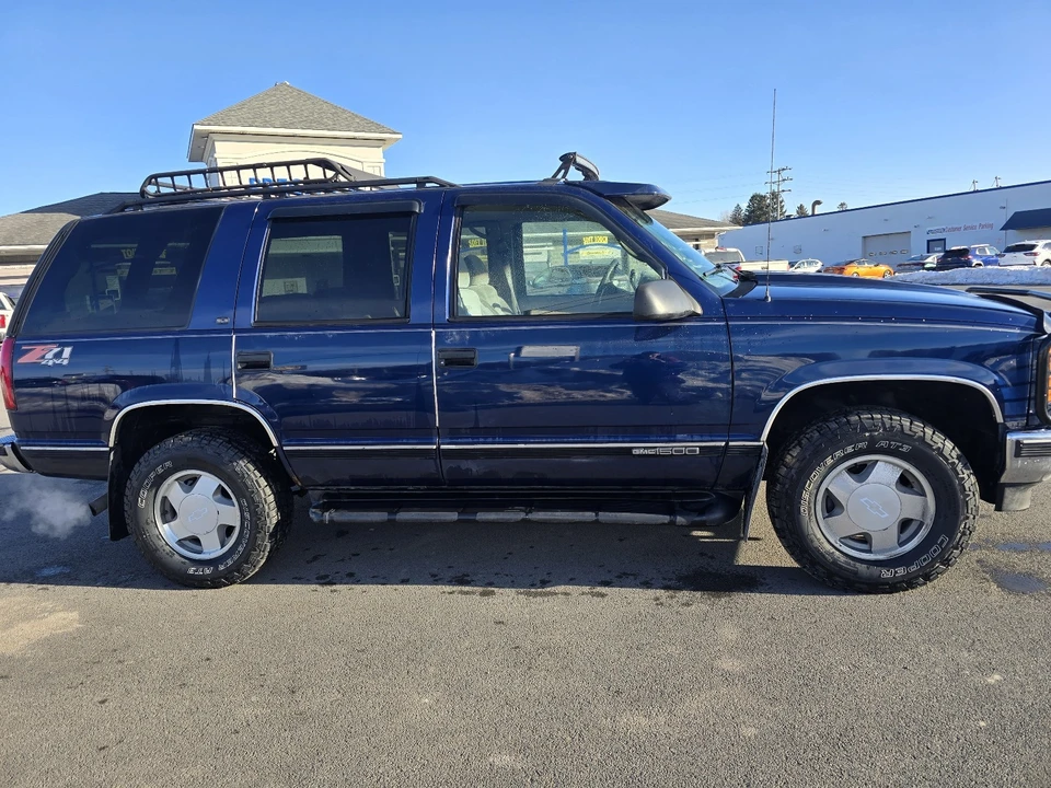 1999 GMC Yukon 1st Gen - Image 3 of 20