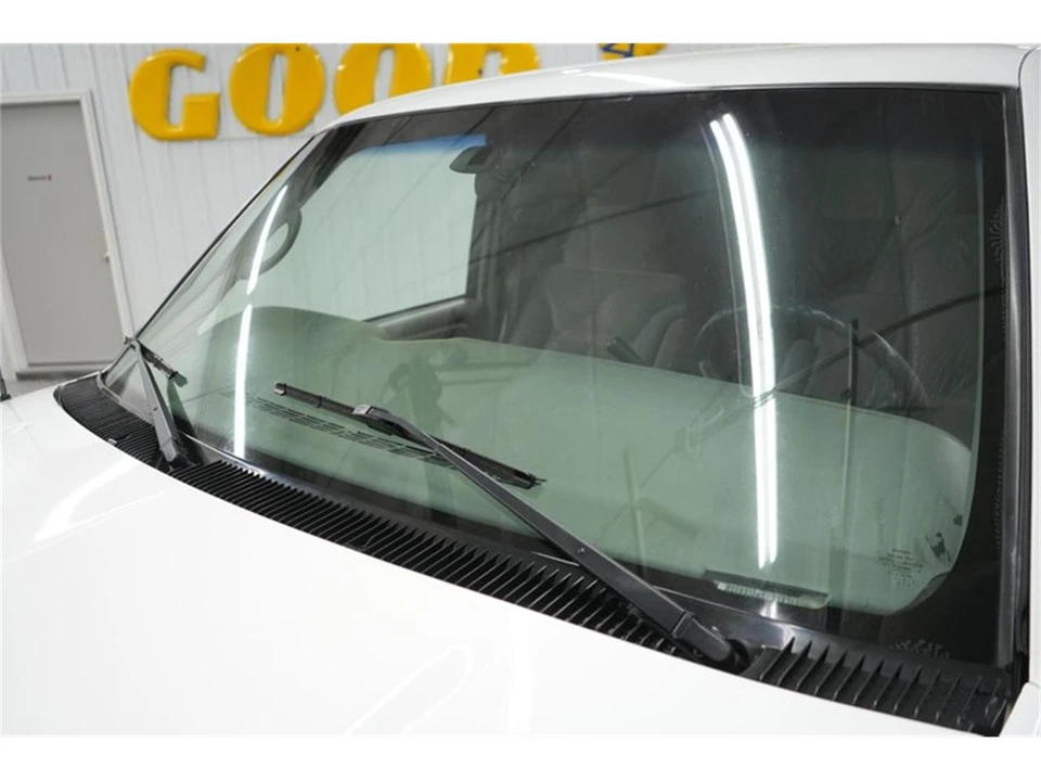 1999 GMC Yukon 1st Gen - Image 30 of 31