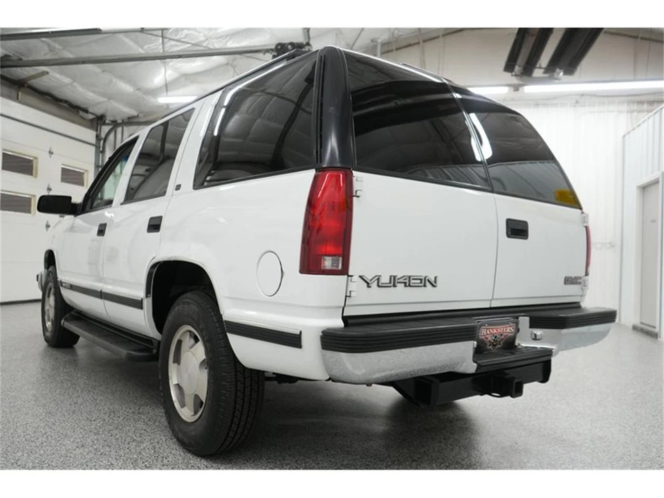1999 GMC Yukon 1st Gen - Image 7 of 31
