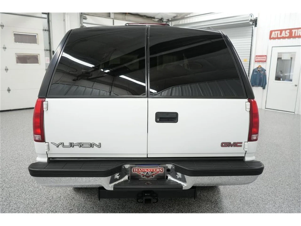 1999 GMC Yukon 1st Gen - Image 11 of 31
