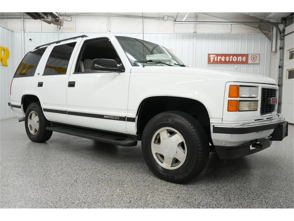 1999 GMC Yukon 1st Gen - Image 20 of 31