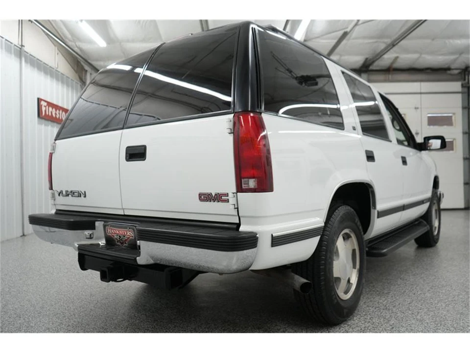 1999 GMC Yukon 1st Gen - Image 16 of 31