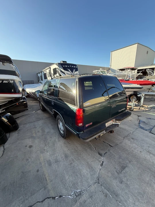 1999 GMC Yukon 1st Gen - Image 3 of 5