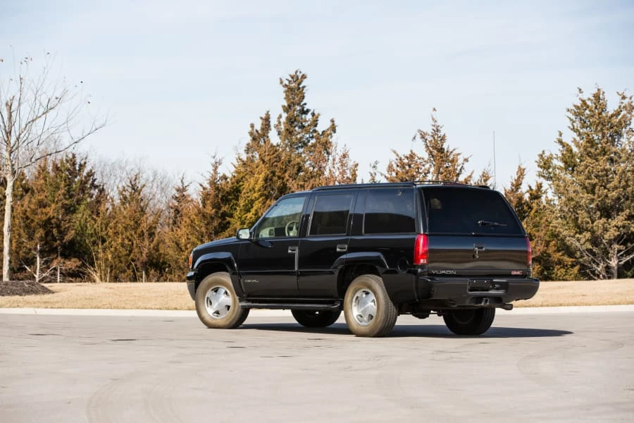 1999 GMC Yukon 1st Gen - Image 3 of 12