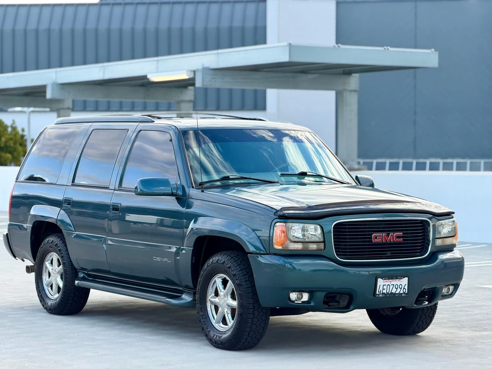 1999 GMC Yukon 1st Gen - Image 14 of 31