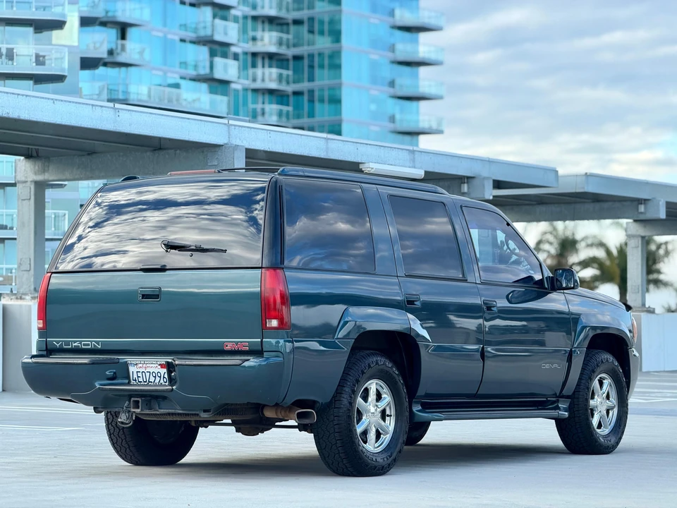 1999 GMC Yukon 1st Gen - Image 11 of 31