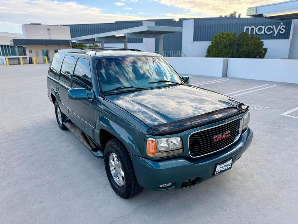 1999 GMC Yukon 1st Gen - Image 24 of 31