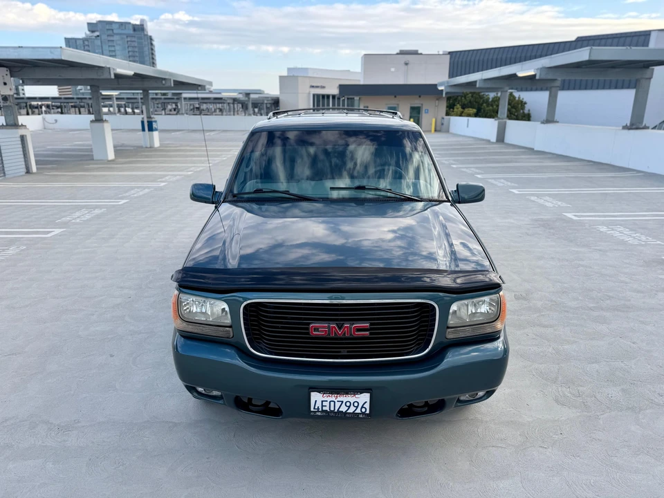 1999 GMC Yukon 1st Gen - Image 15 of 31