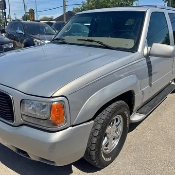 1999 GMC Yukon Denali