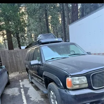 1999 GMC Yukon Denali