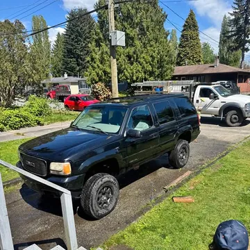 1999 GMC Yukon Denali