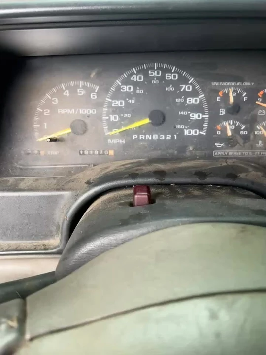 1999 GMC Yukon 1st Gen - Image 8 of 8