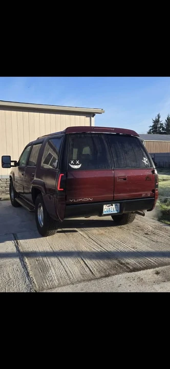1999 GMC Yukon 1st Gen - Image 2 of 6