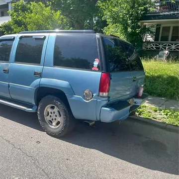 1999 GMC Yukon Denali