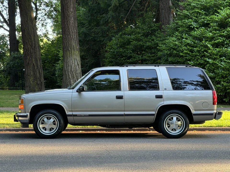 1999 GMC Yukon 1st Gen - Image 5 of 31