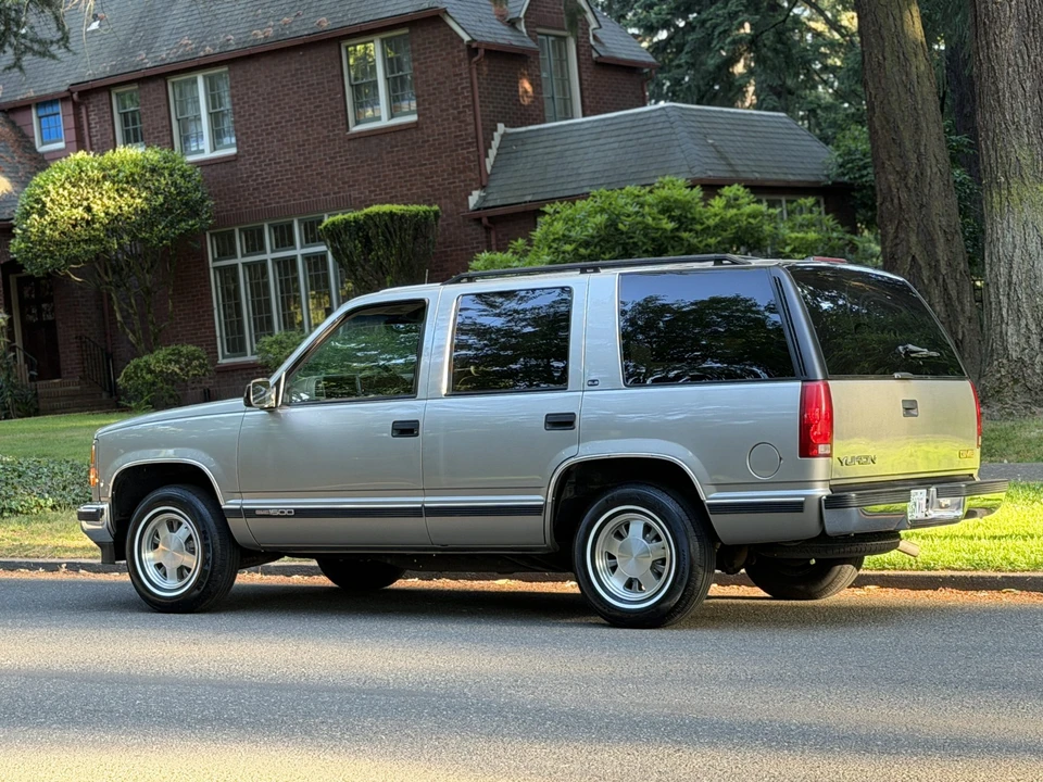1999 GMC Yukon 1st Gen - Image 6 of 31