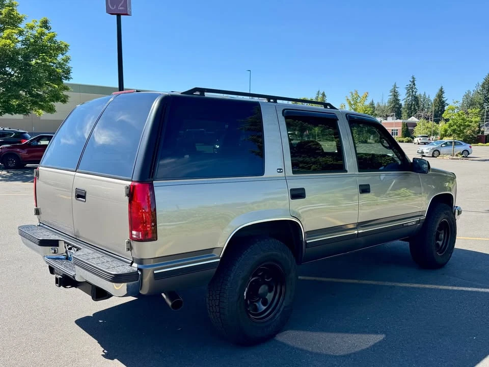 1999 GMC Yukon 1st Gen - Image 17 of 20
