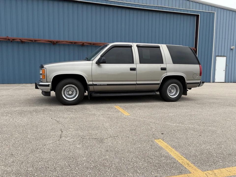 1999 GMC Yukon 1st Gen - Image 5 of 31