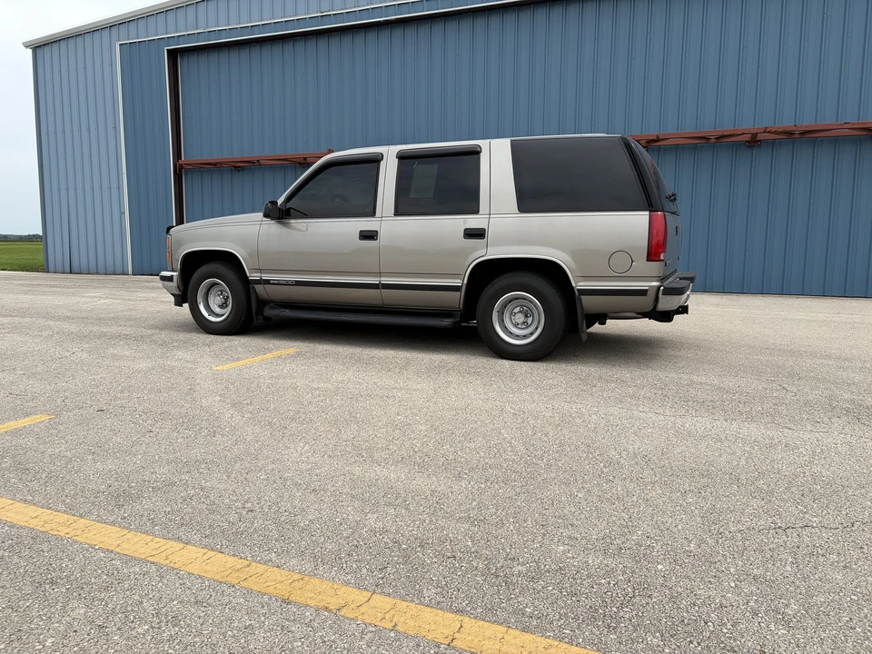1999 GMC Yukon 1st Gen - Image 7 of 31