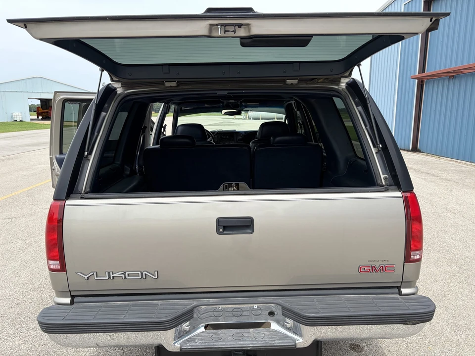 1999 GMC Yukon 1st Gen - Image 31 of 31