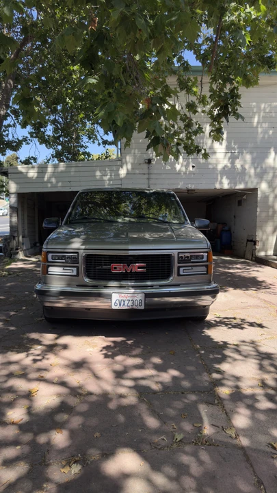 1999 GMC Yukon 1st Gen - Image 3 of 31