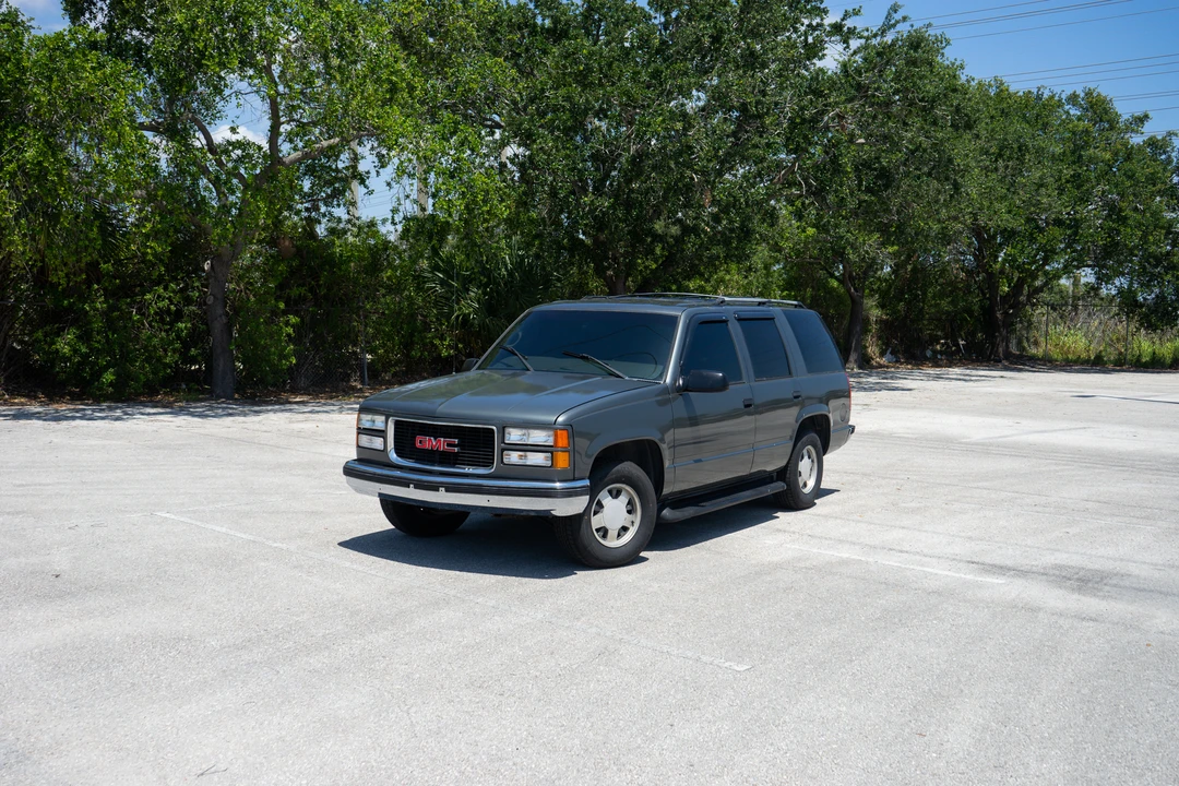 1999 GMC Yukon 1st Gen - Image 9 of 31