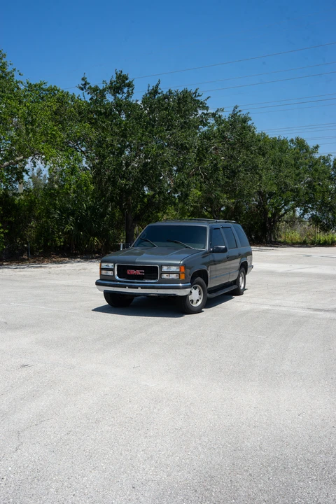 1999 GMC Yukon 1st Gen - Image 4 of 31