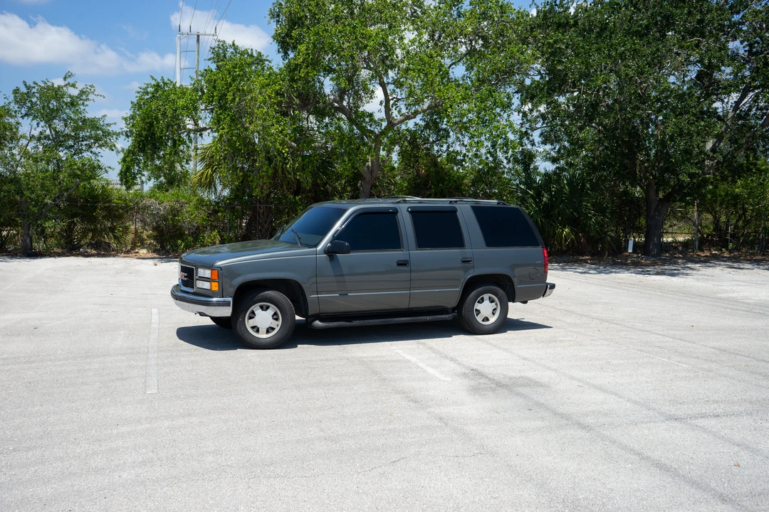 1999 GMC Yukon 1st Gen - Image 13 of 31