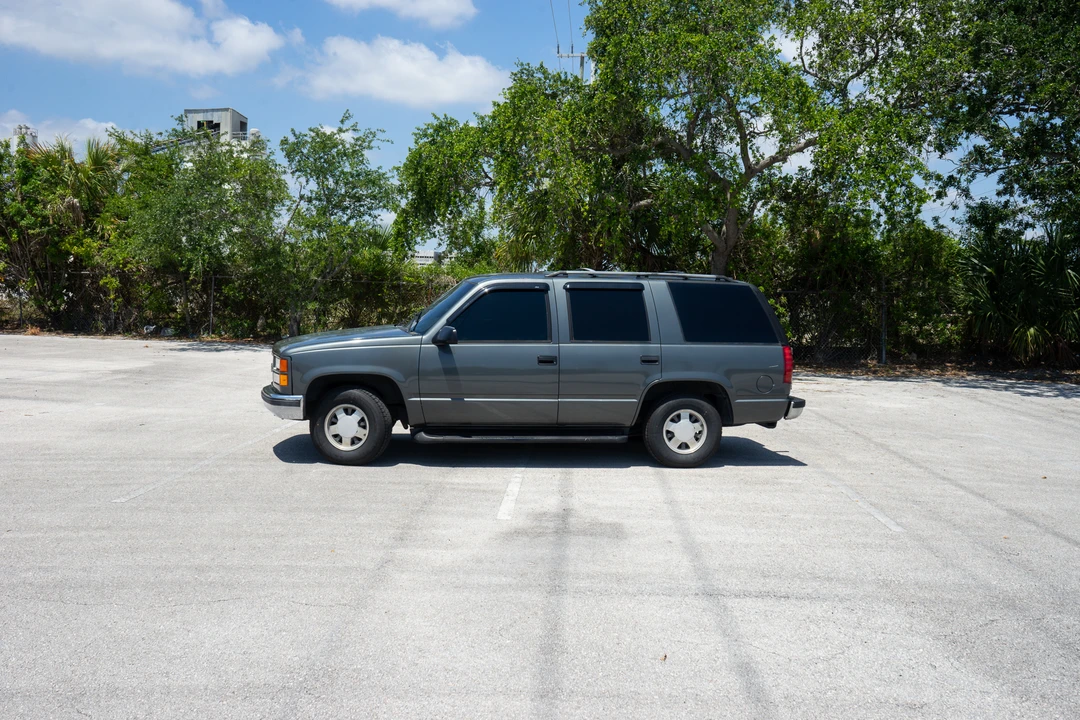 1999 GMC Yukon 1st Gen - Image 16 of 31