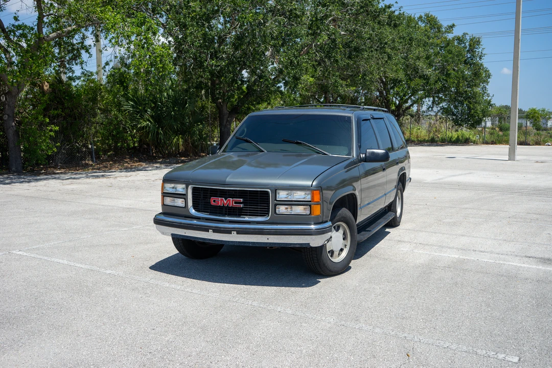1999 GMC Yukon 1st Gen - Image 2 of 31