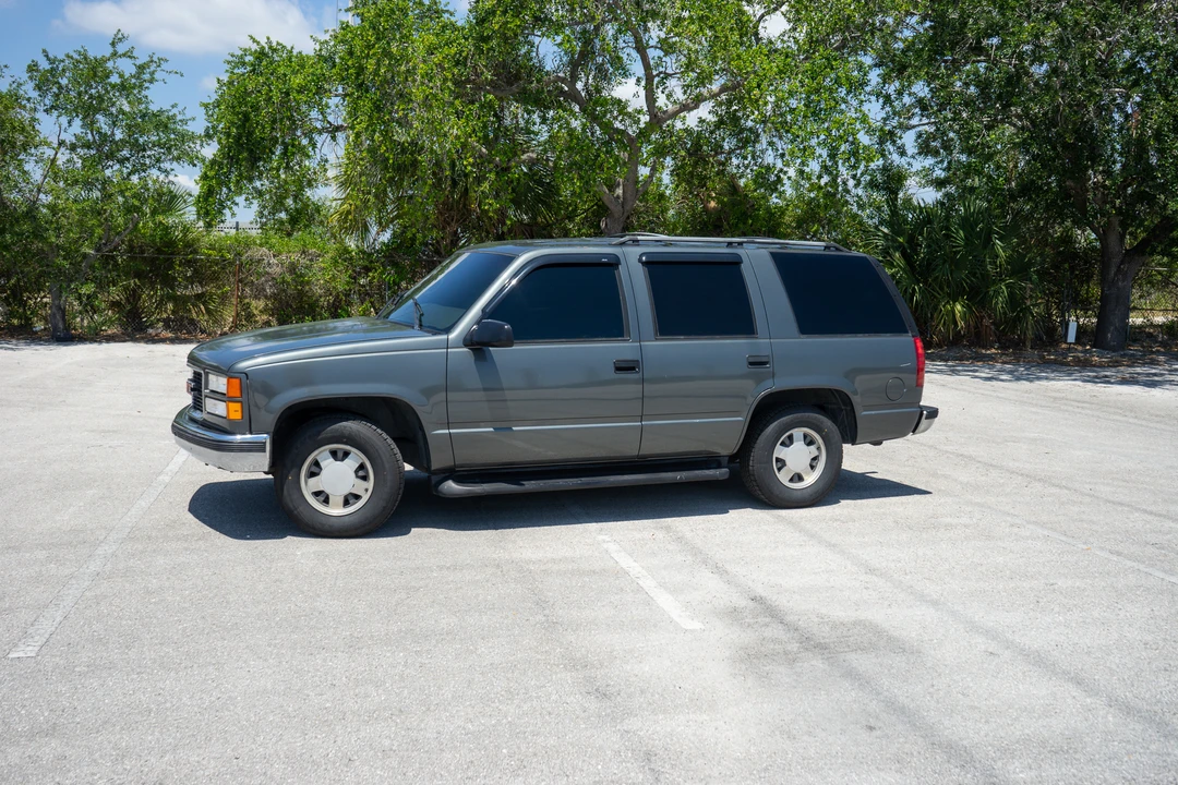 1999 GMC Yukon 1st Gen - Image 14 of 31