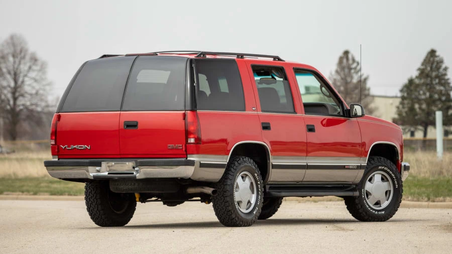 1999 GMC Yukon 1st Gen - Image 12 of 19