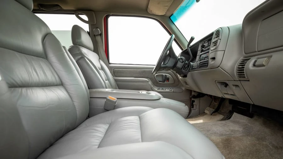 1999 GMC Yukon 1st Gen - Image 17 of 19