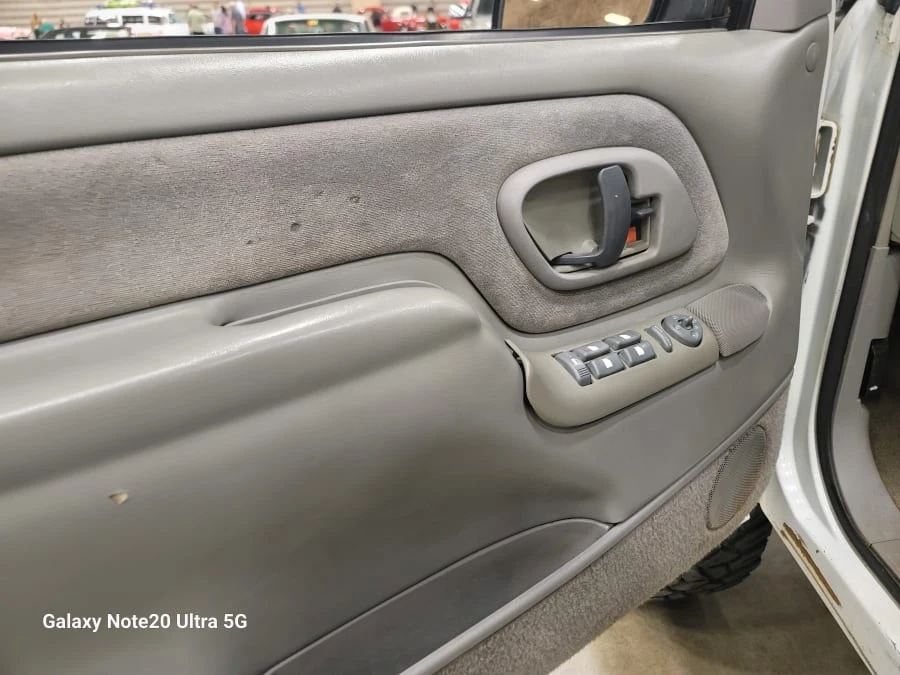 1999 GMC Yukon 1st Gen - Image 11 of 11