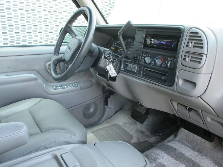1999 GMC Yukon 1st Gen - Image 9 of 24