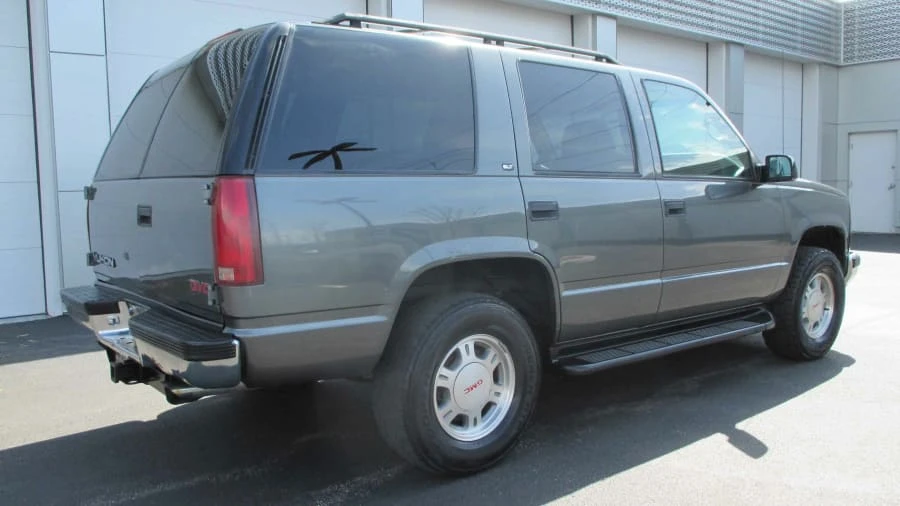 1999 GMC Yukon 1st Gen - Image 22 of 24