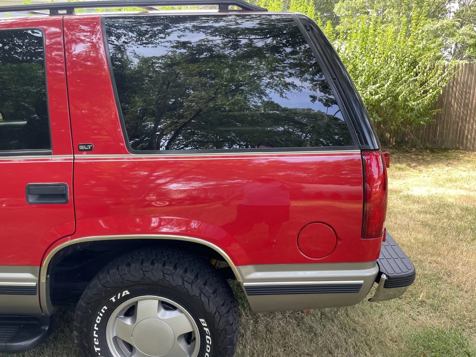 1999 GMC Yukon 1st Gen - Image 23 of 31