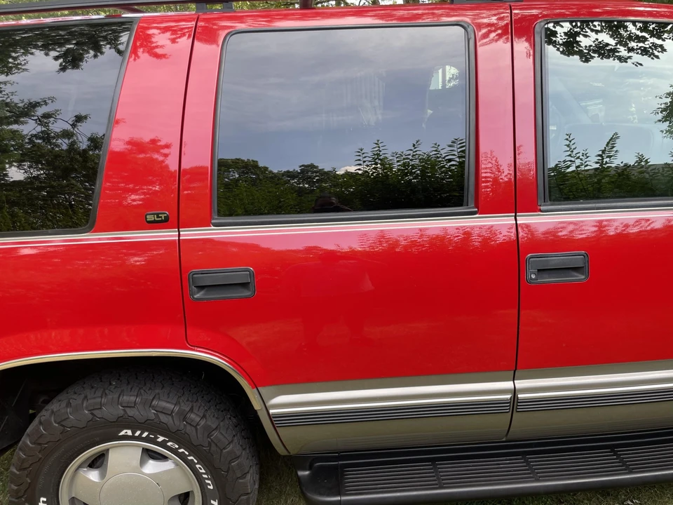 1999 GMC Yukon 1st Gen - Image 25 of 31