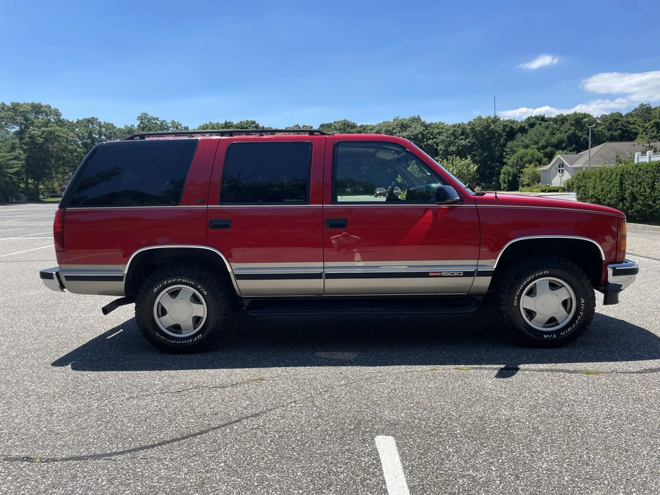 1999 GMC Yukon 1st Gen - Image 5 of 31