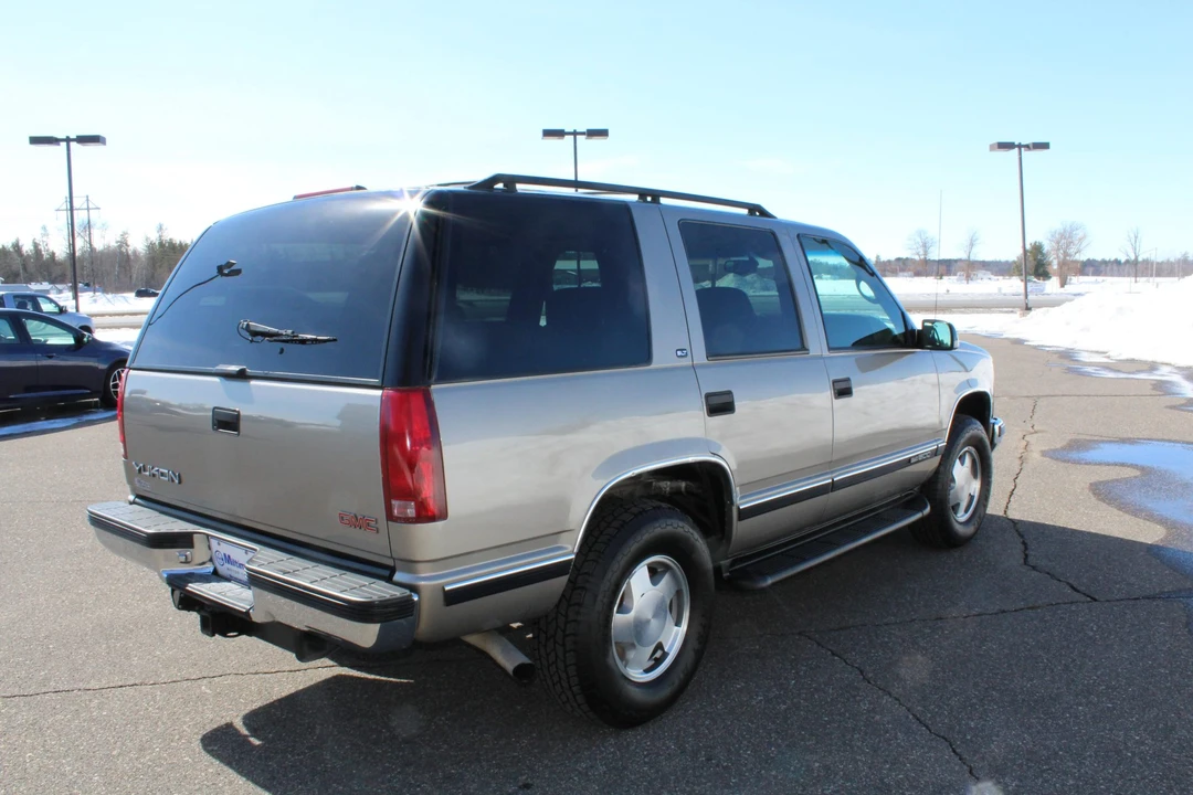1999 GMC Yukon 1st Gen - Image 6 of 31
