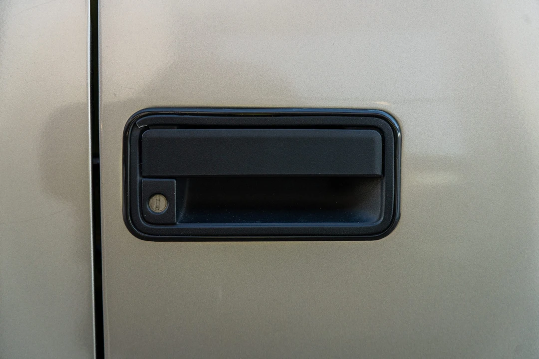 1999 GMC Yukon 1st Gen - Image 24 of 31